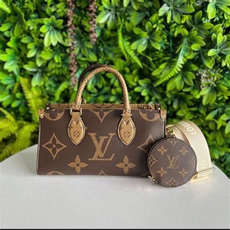 louis vuitton on the go east west